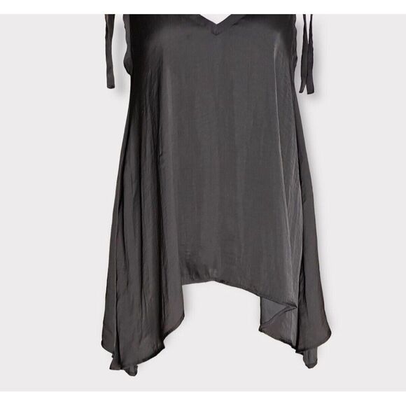 Zara Satin Swing  Top Blouse Double V-Neck Sleeveless Black XS NWT - Picture 4 of 9